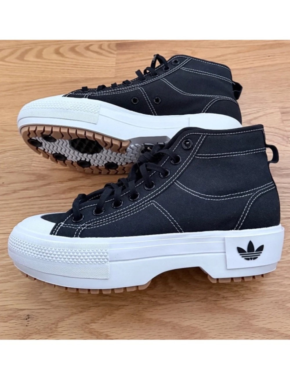 adidas NWT Nizza Trek Shoes (8)